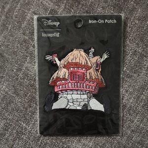 NWT Loungefly Disney Alice In Wonderland House Iron On Patch